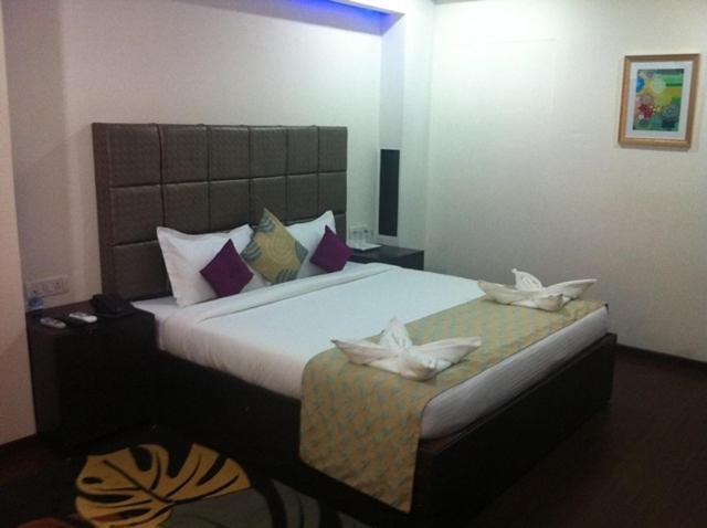 Oyster Airport Hotel Haïdarabad Extérieur photo
