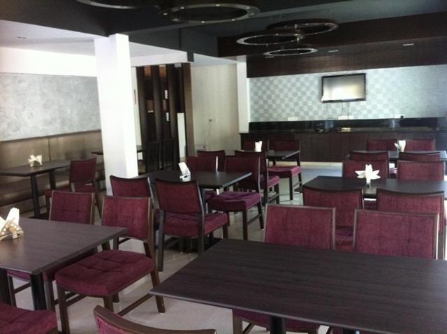 Oyster Airport Hotel Haïdarabad Extérieur photo